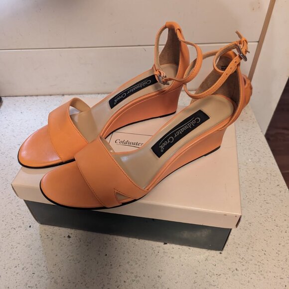 Shoes New in box Pretty Coldwater Creek light  orange size 8 1/2 medium - Picture 4 of 7